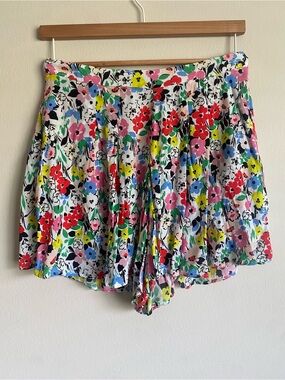 Yumi Kim Floral Pleated Skort Size 6 Bright Garden Print Mini Skirt Shorts
